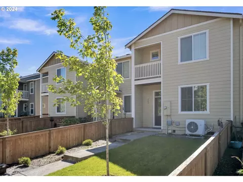 7142 NE 155th Pl, Vancouver, WA 98682