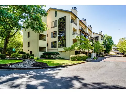 654 Wimbledon Ct, Eugene, OR 97401