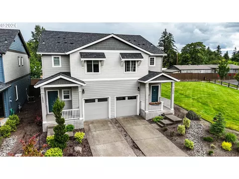 16980 SE Cuyahoga Way, Happy Valley, OR 97086