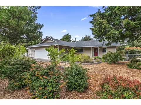 87650 Woodmere, Florence, OR 97439