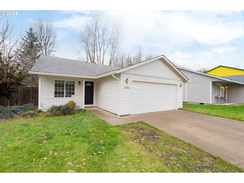 2008 SW 6th St, Battle Ground, WA 98604