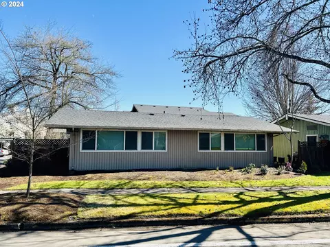 16131623 Arthur St, Eugene, OR 97402