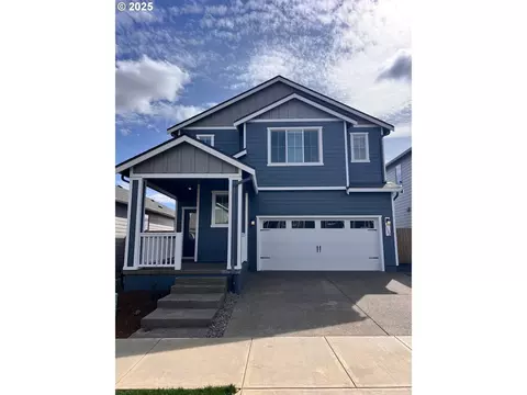 1322 Parkside Ave, Woodburn, OR 97071