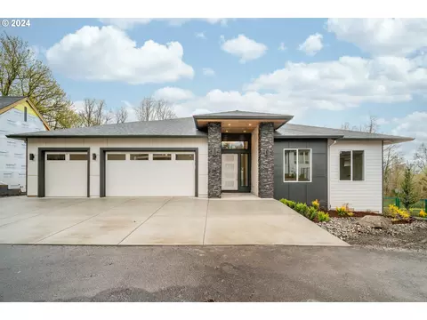 5050 S St, Washougal, WA 98671