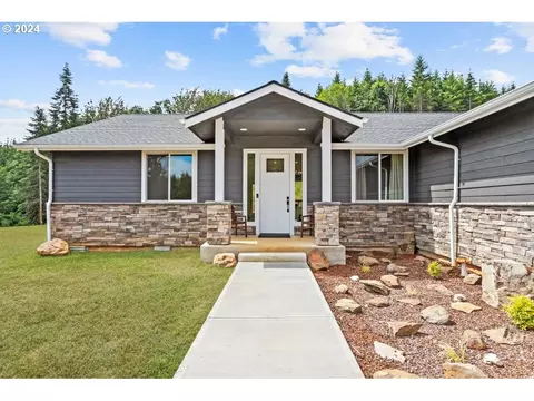 277 Olequa Heights Rd, Castle Rock, WA 98611