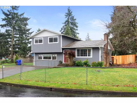 19145 Bedford Dr, Oregon City, OR 97045