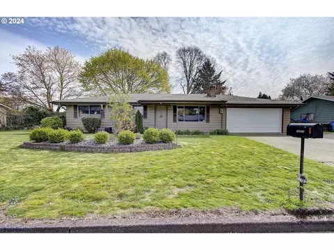 10717 NE 46th St, Vancouver, WA 98682