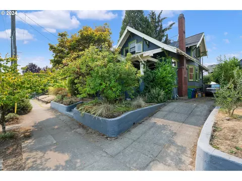 4933 NE Garfield Ave, Portland, OR 97211