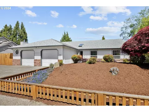 12196 SW Morning Hill Dr, Portland, OR 97223