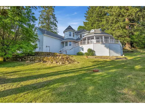 2911 SE 282nd Ct, Camas, WA 98607