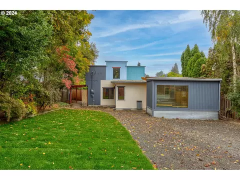 4820 SE King Rd, Milwaukie, OR 97222