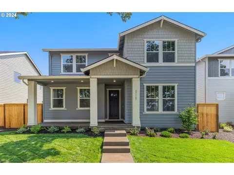 27167 SW Trillium Ln, Wilsonville, OR 97070