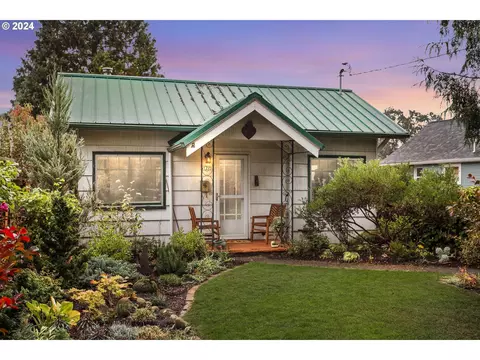 5117 NE Mason St, Portland, OR 97218