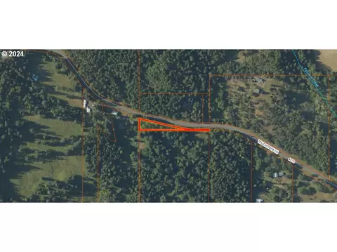 Touchstone Ln, Roseburg, OR 97471