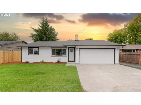 4545 Swallow Ct, Salem, OR 97301