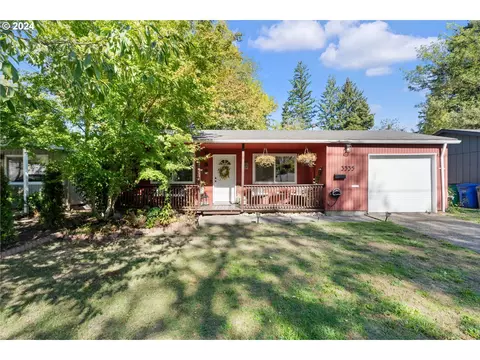 3335 SW Hume St, Portland, OR 97219
