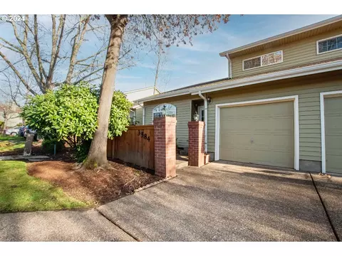 3584 Westleigh St, Eugene, OR 97405