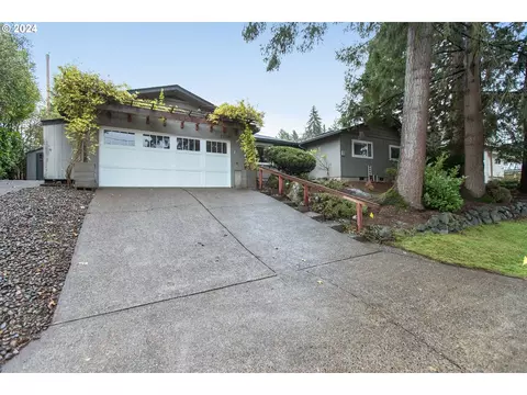 11006 SW 60th Ave, Portland, OR 97219