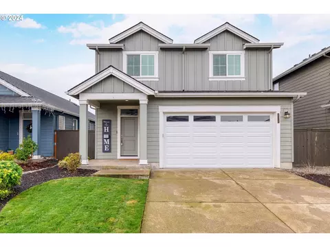 1377 NW Campanella Way, Estacada, OR 97023
