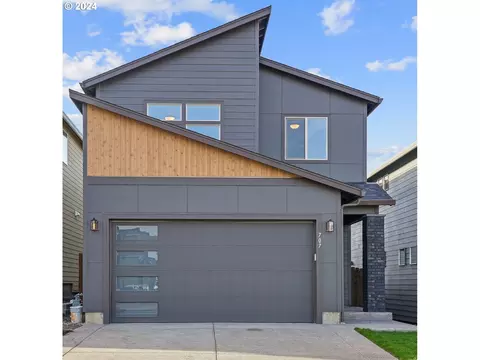 707 NE 174th St, Ridgefield, WA 98642