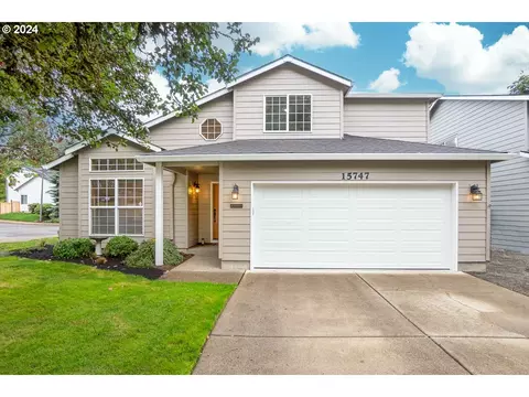 15747 SW Bristlecone Way, Portland, OR 97223