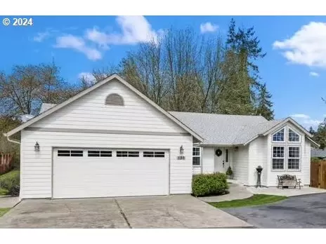 130 Ivy Ln, Saint Helens, OR 97051