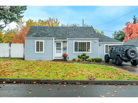 118 Ash Ave, Wood Village, OR 97060