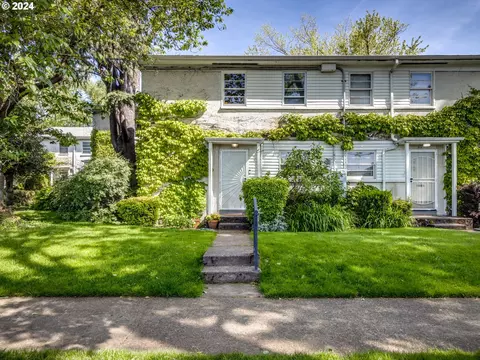6809 NE Broadway, Portland, OR 97213