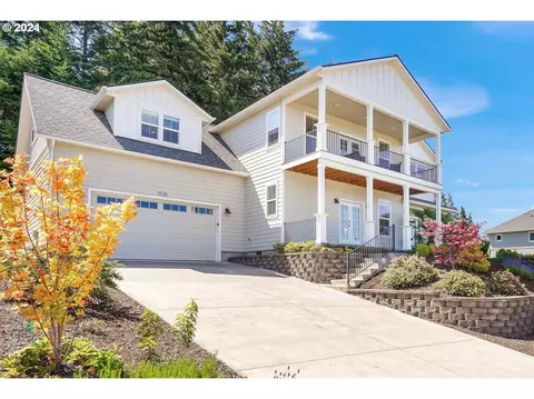 2528 SW Wolverine Dr, Corvallis, OR 97333