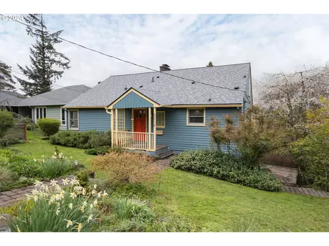 2614 Van Ness St, Eugene, OR 97403
