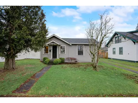 3026 N Terry St, Portland, OR 97217