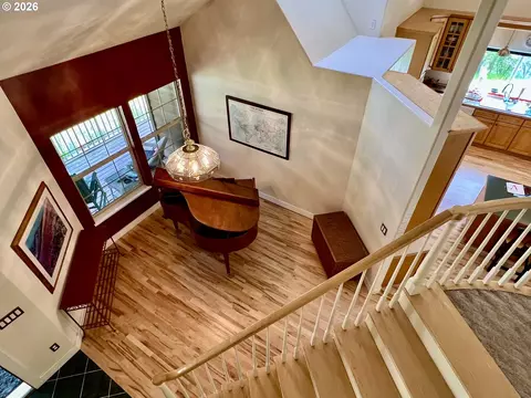 Entry Way - 28544 Crow Rd, Eugene, OR 97402 photo 2 of 2