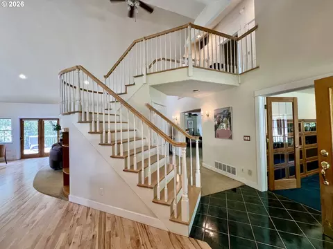 Entry Way - 28544 Crow Rd, Eugene, OR 97402 photo 1 of 2
