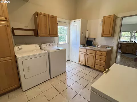 Other - 28544 Crow Rd, Eugene, OR 97402 photo 13 of 20