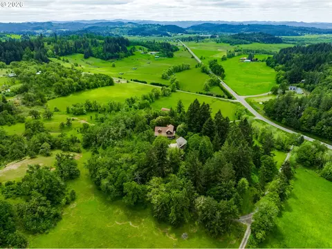 View/Area - 28544 Crow Rd, Eugene, OR 97402 photo 4 of 4