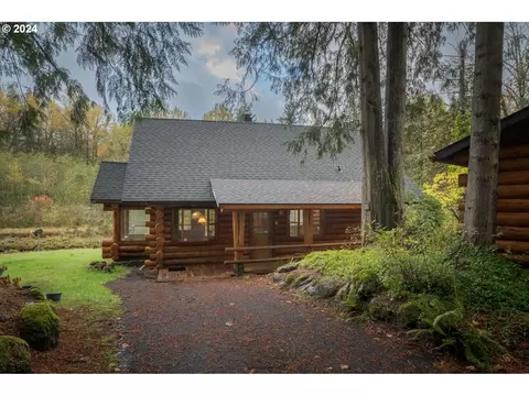 64734 E Sandy River Ln, Rhododendron, OR 97049
