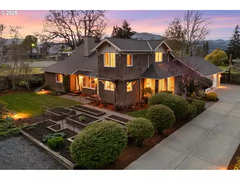 2050 Belmont Ave, Hood River, OR 97031