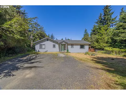 63848 Seven Devils Rd, Coos Bay, OR 97420