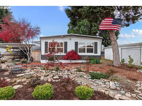 2417 Marjorie Ave, Eugene, OR 97408