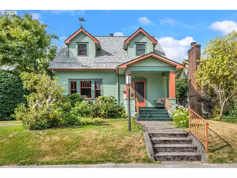 2243 SE Cypress Ave, Portland, OR 97214