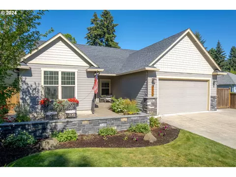 3622 Stark St, Eugene, OR 97404
