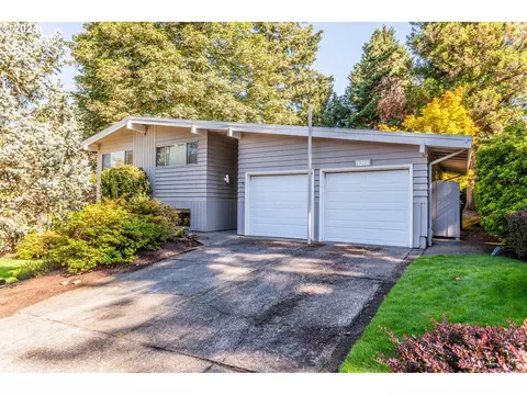 13275 NW Pettygrove St, Portland, OR 97229