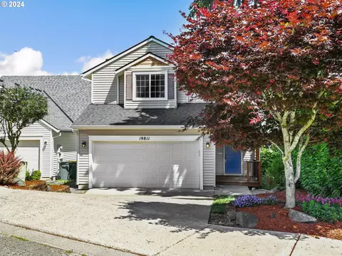 19811 SW Yocom Ln, Beaverton, OR 97007