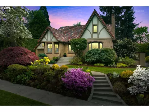 3630 SE Tolman St, Portland, OR 97202