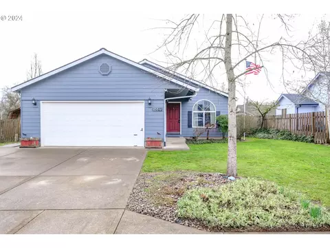 833 14th St, Lafayette, OR 97127
