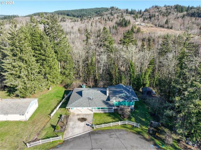 152 S Vista Way, Kelso, WA 98626