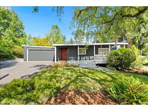 670 NW 107th Ave, Portland, OR 97229