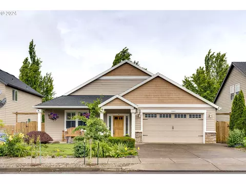 15013 Emerson Ct, Oregon City, OR 97045