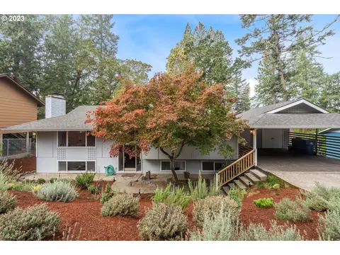 4730 Brookwood St, Eugene, OR 97405