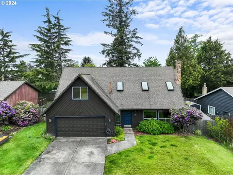 2393 SW Willowbrook Ave, Gresham, OR 97080